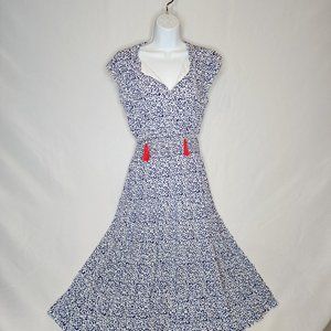 Sail to Sable Sun Dress in Size S in Navy and White Animal Print NWT